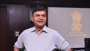 Over 107 GW solar projects installed or under implementation in India: Power minister