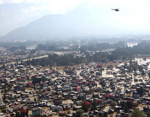 Global warming alters western disturbances, causing extreme weather in Himalayas 