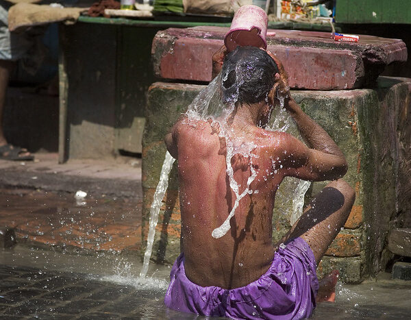 Severe heat waves hit several states ‘unusually early’