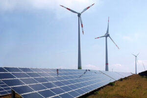 Developing countries overtake rich nations in the quest for wind and solar: Report