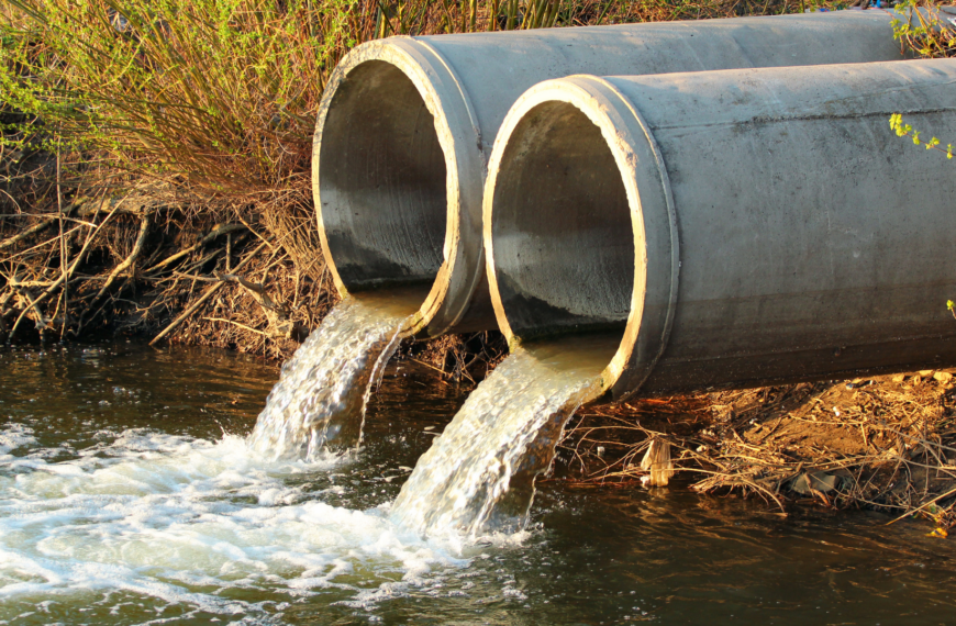 Gurugram to Plug Sewage Discharge Into Drains to Cut Yamuna Pollution