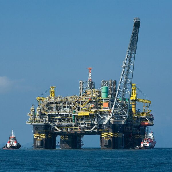 US slaps sanctions on four Indian firms over Iranian oil trade