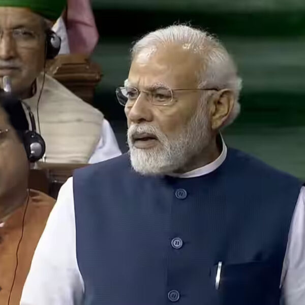 Govt to Procure Crude, Gas From All Possible Sources Amid Global Energy Crisis