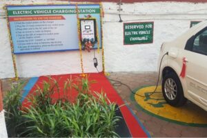 Delhi’s EV transition needs long-term systemic fixes rather than subsidies, experts say