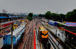 One in Four Trains Could Run on Direct Supply from Solar Panels to Curb Emissions: Report