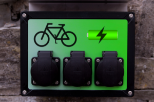Zomato, Kotak Mahindra and Gogoro tie up to pace up EV adoption for delivery