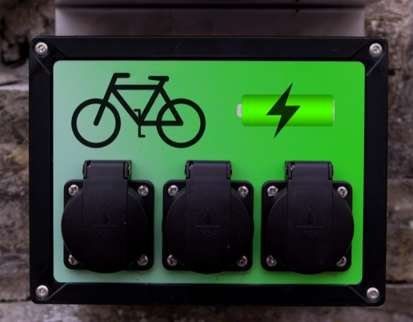 Zomato, Kotak Mahindra and Gogoro tie up to pace up EV adoption for delivery