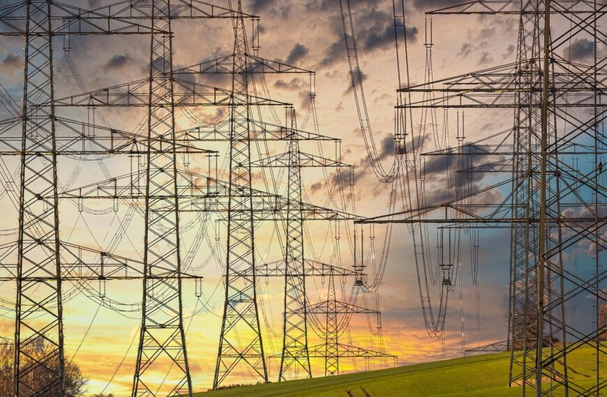 India Plans Massive Grid Expansion to Meet 900GW RE by 2036 