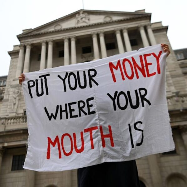 World’s largest central banks continue drive finance towards fossil fuels: Study