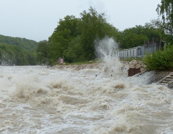 Red Alert For Heavy Rainfall In Uttarakhand, Telangana, Bihar & Coastal Andhra Pradesh