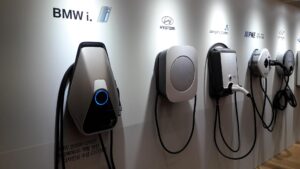 India to expand EV infrastructure by adding 72,000 fast chargers nationwide