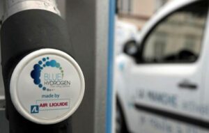 Blue hydrogen at best a “distraction”, emits 20% more GHGs than burning natural gas