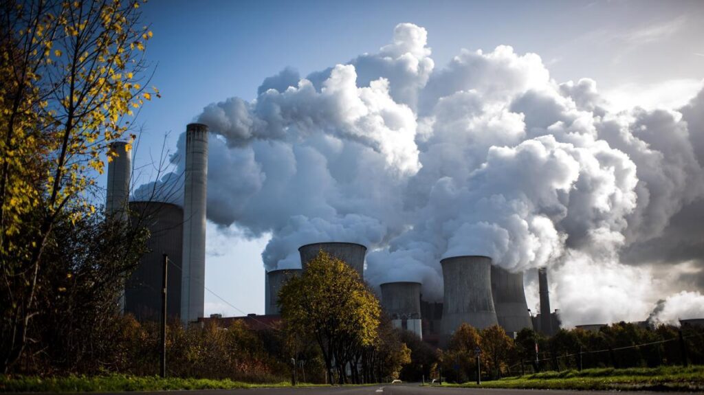 HSBC’s asset management arm may finance 73 new coal plants despite Paris pledge