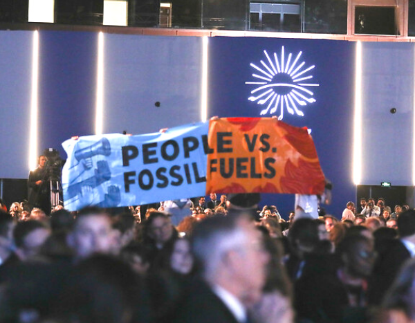 Oil and gas lobby makes its presence felt more than ever at COP27