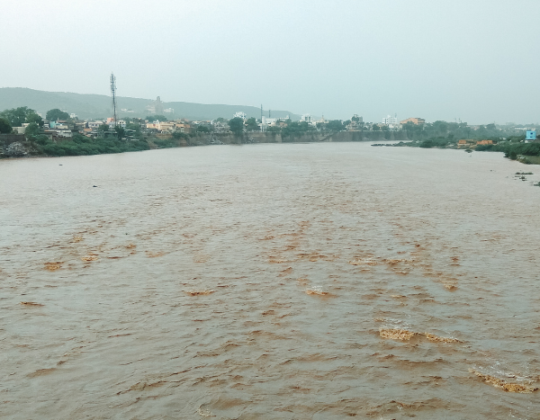 “Exceptionally heavy” rainfall kills 28 people in Gujarat