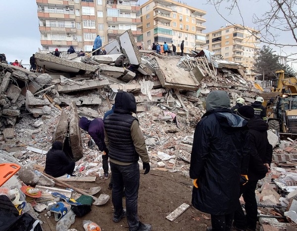 Magnitude 7.8 earthquake hits Turkey & Syria, more than 41,000 people dead