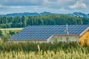 PMSGY Drives Rooftop Solar Expansion, But Challenges Remain: Report 