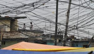Govt moves away from sops for renewables, seeks review of UDAY to spur investment