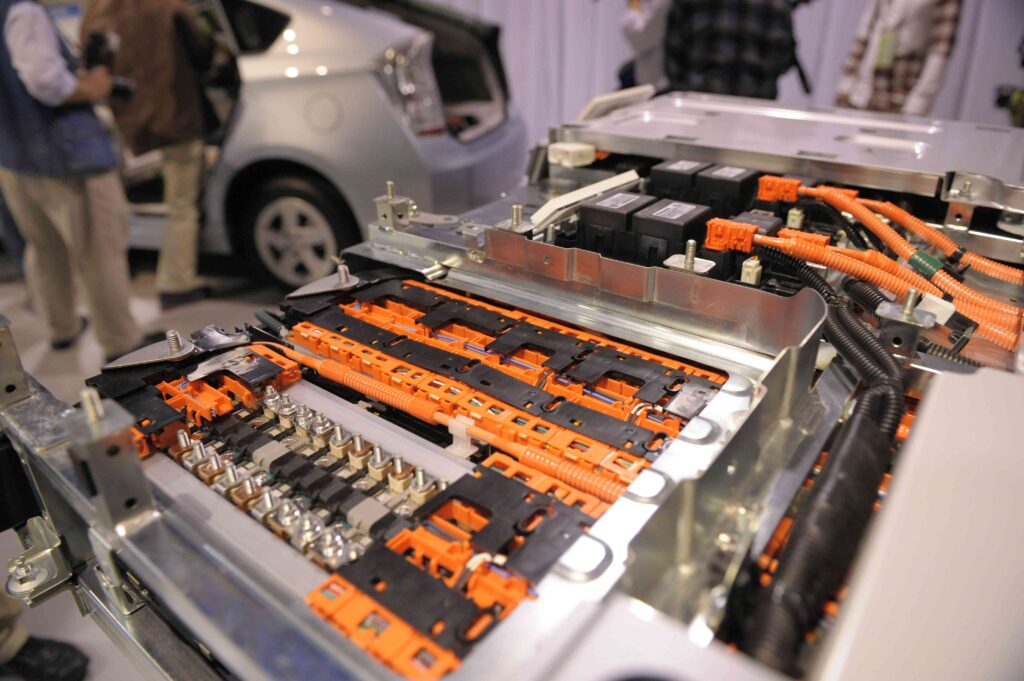 Parliamentary committee recommends targeting self-sufficiency in li-ion batteries in India
